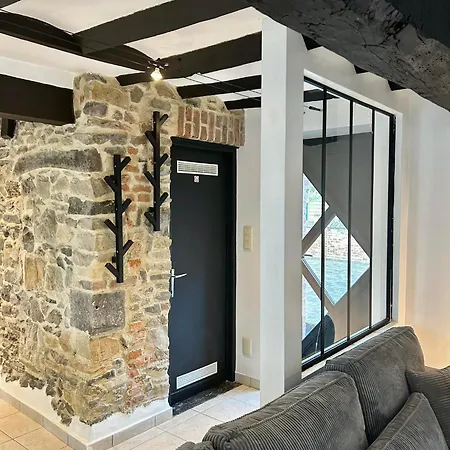 L Auberge De L Entre Potes Scandinavia Ath Extérieur photo